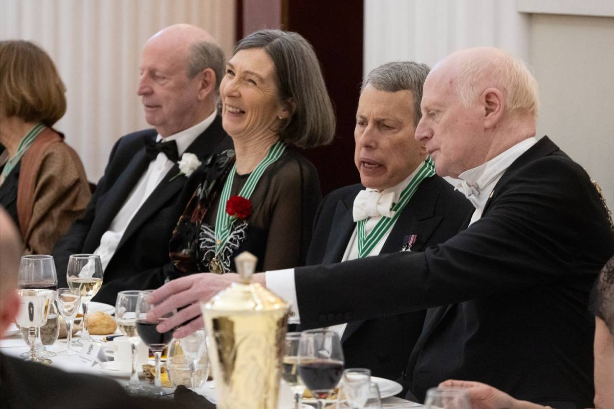 Deacon attends Mansion House banquet Main Photo